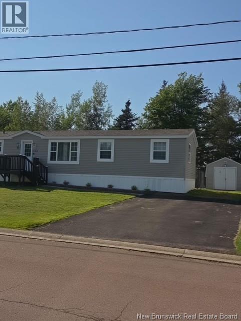 614 Champlain, Shediac, New Brunswick  E4P 9C9 - Photo 2 - NB143197