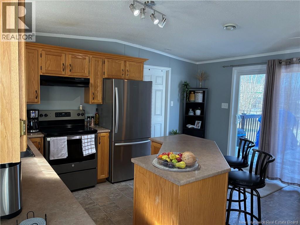 614 Champlain, Shediac, New Brunswick  E4P 9C9 - Photo 9 - NB143197
