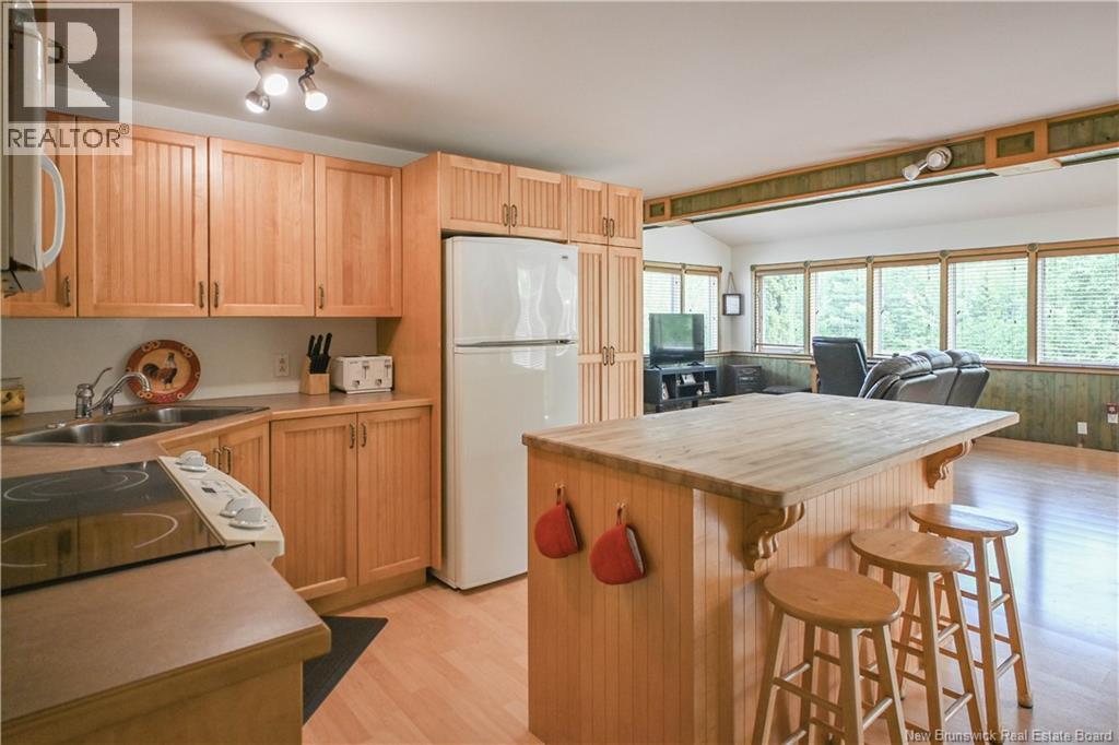 44 Fabien O. Street, Canton Des Basques, New Brunswick  E1X 2H5 - Photo 7 - NB143266