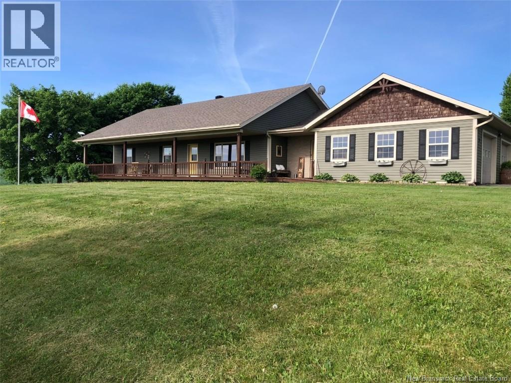 11 Palmer Road, Waterville, New Brunswick E7P 1B5 - Photo 1 - NB143317