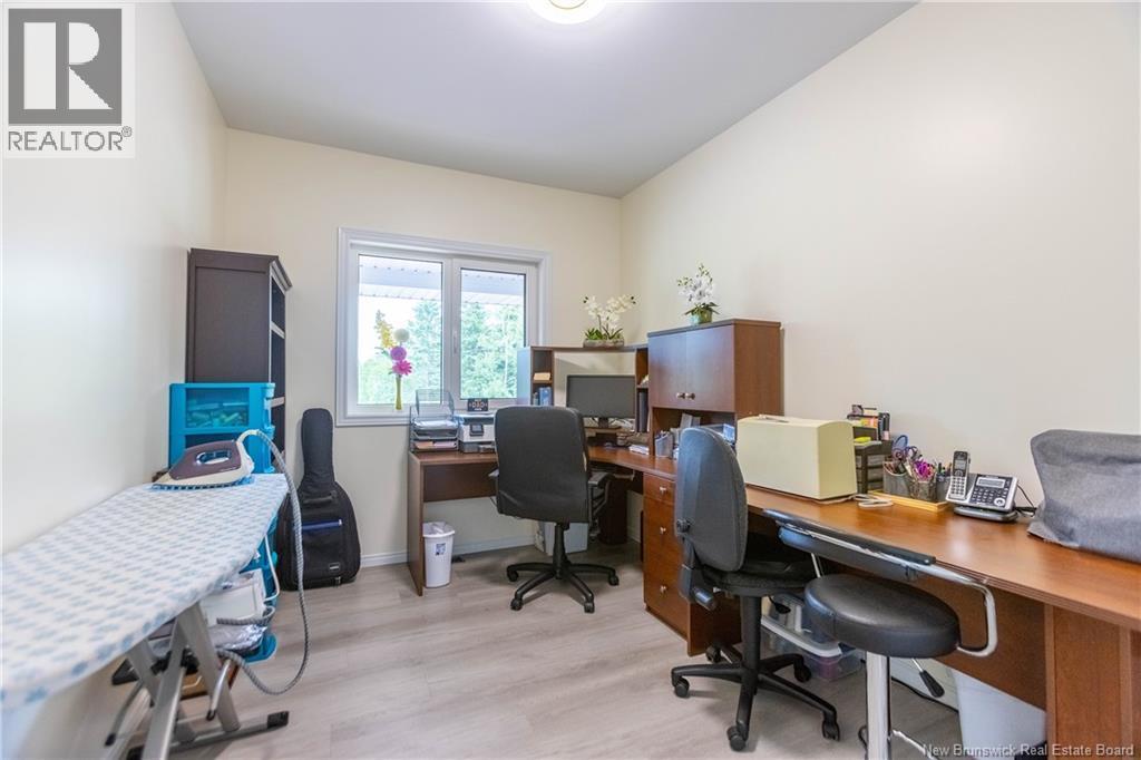 286 Mount View Road, Sackville, New Brunswick  E4L 1P4 - Photo 25 - NB143321