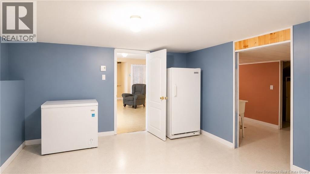 485 Rue Msgr Richard, Beresford, New Brunswick  E8K 1Y9 - Photo 37 - NB143344