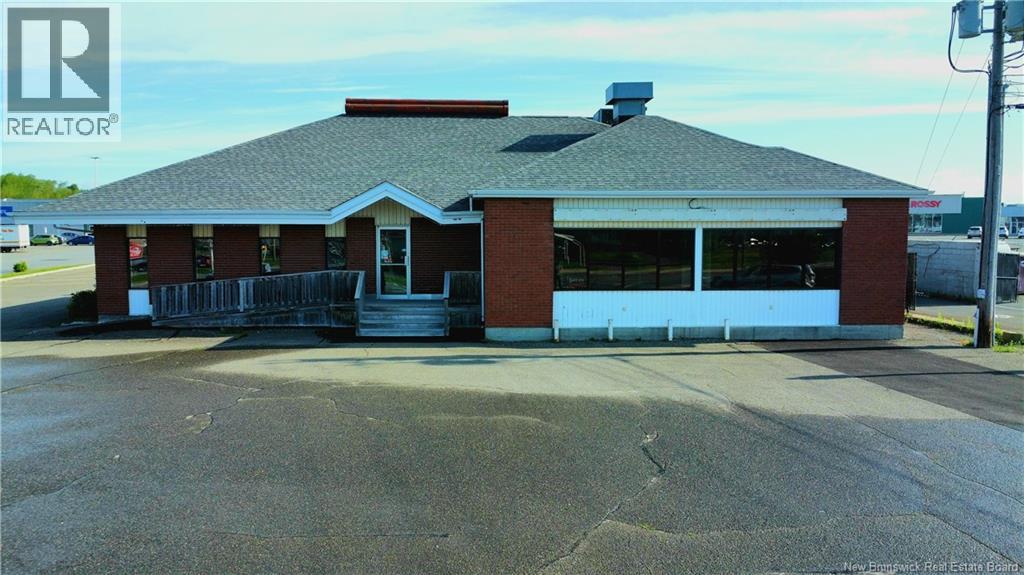 238 Madawaska Road, Grand-Sault/grand Falls, New Brunswick  E3Y 1A4 - Photo 1 - NB143210