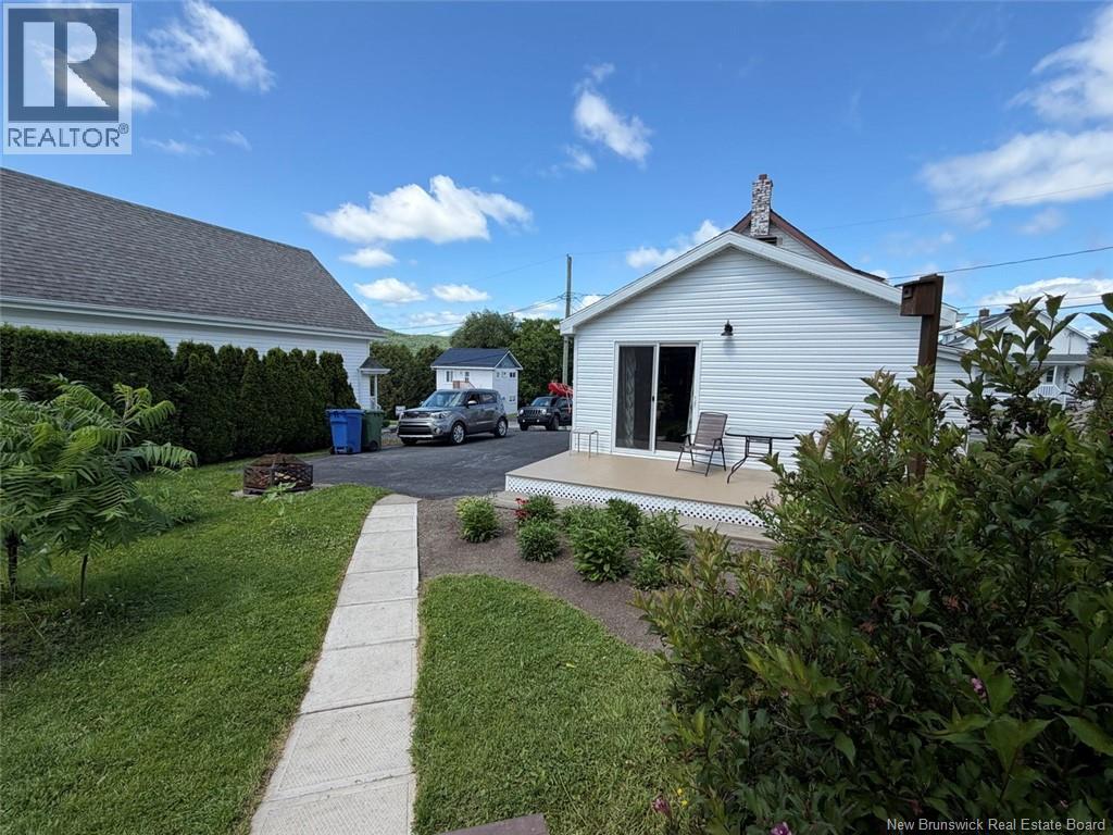 63 42e Avenue, Edmundston, New Brunswick E3V 2Z4 - Photo 19 - NB141328