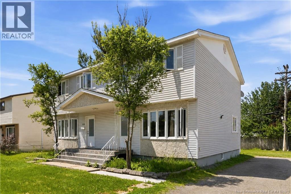 234-236 Ayer Avenue, Moncton, New Brunswick  E1C 8G8 - Photo 2 - NB143446