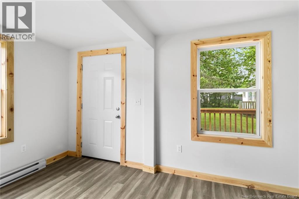 39 Duke Street, Minto, New Brunswick  E4B 3P8 - Photo 6 - NB143474