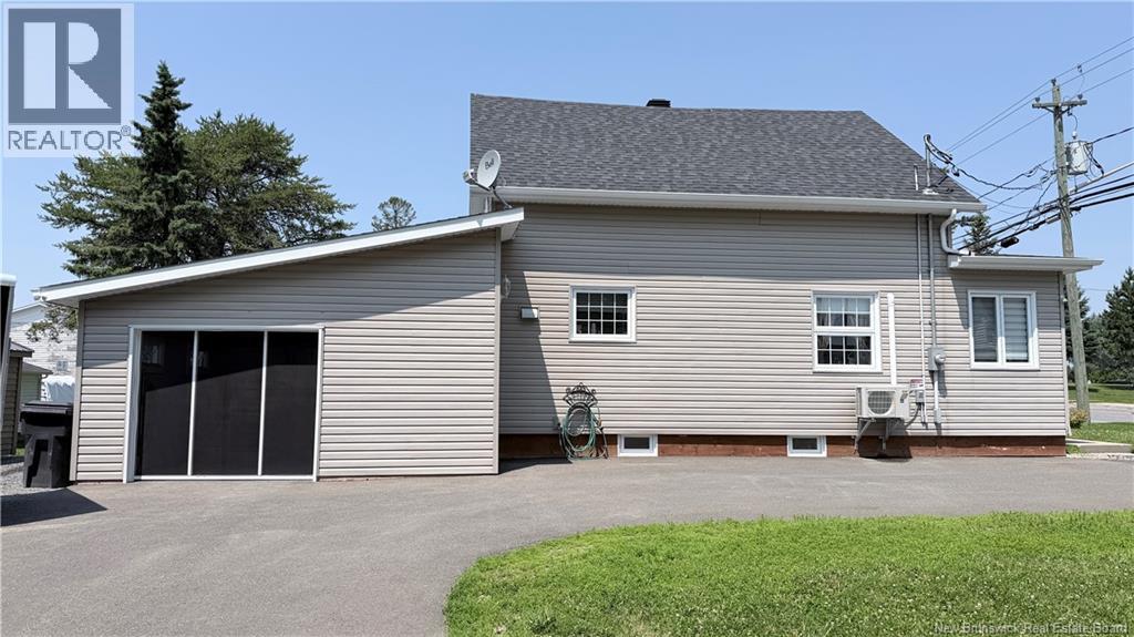 784 Principal Street, Saint-Léonard, New Brunswick  E7E 2H8 - Photo 2 - NB143518