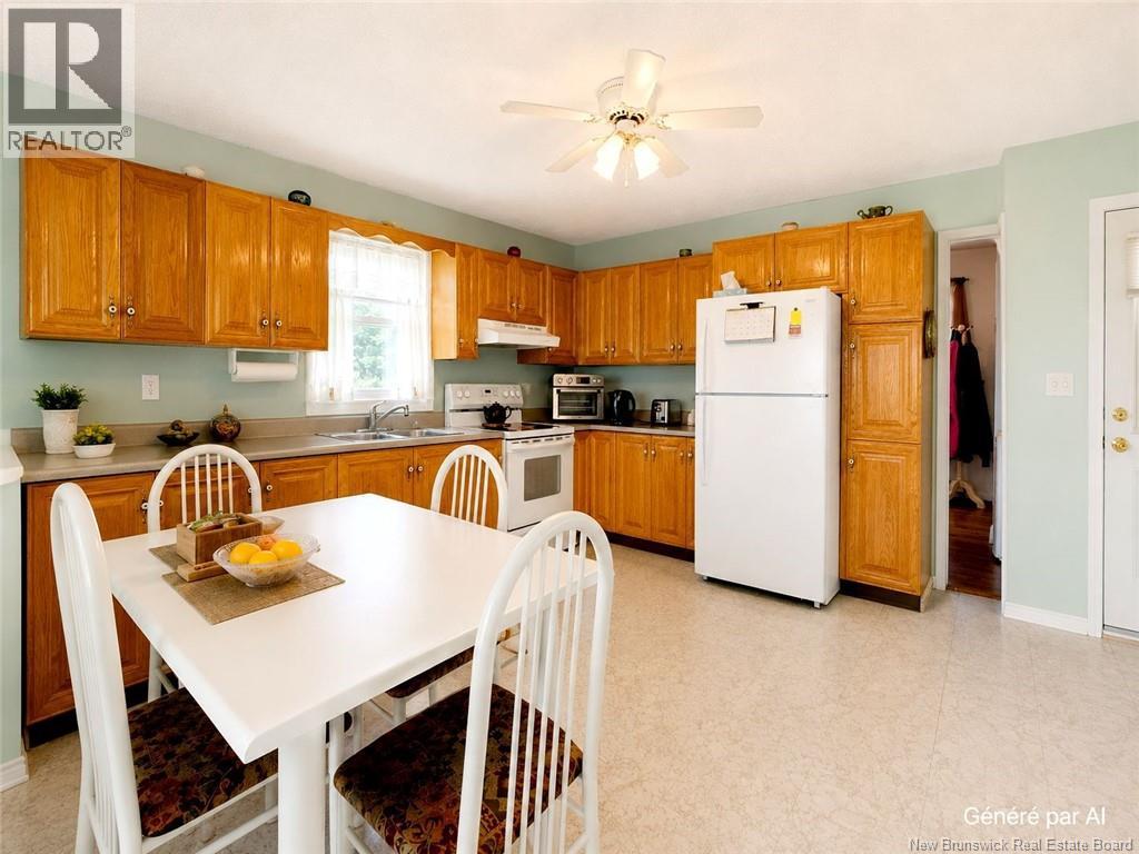 340 Ave Du Tré Carré, Shippagan, New Brunswick  E8S 1Y4 - Photo 15 - NB143548