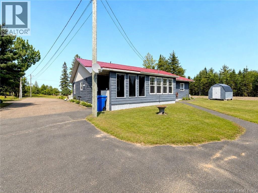 340 Ave Du Tré Carré, Shippagan, New Brunswick  E8S 1Y4 - Photo 36 - NB143548