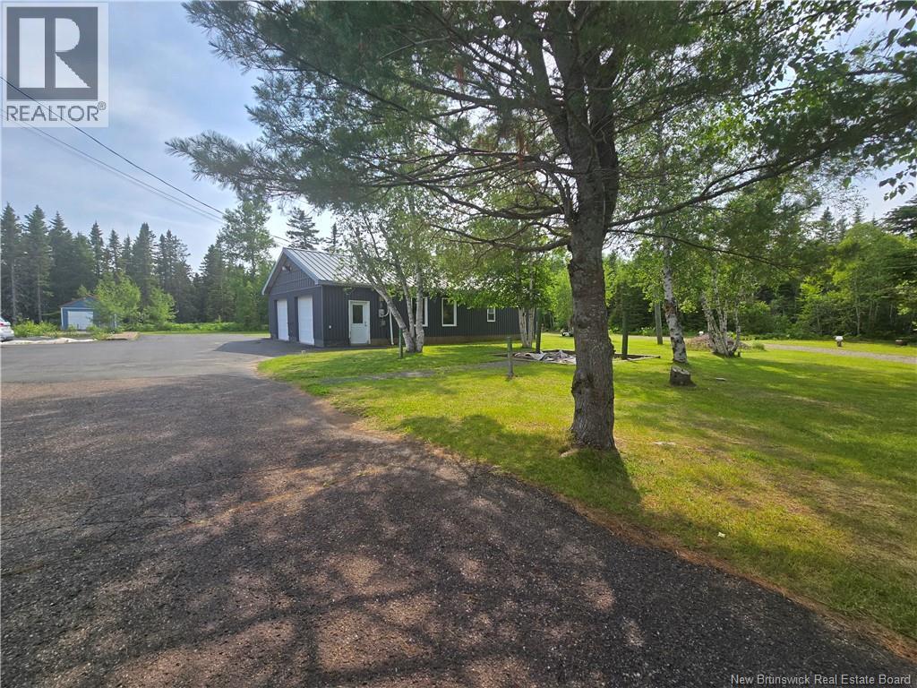 340 Ave Du Tré Carré, Shippagan, New Brunswick  E8S 1Y4 - Photo 43 - NB143548