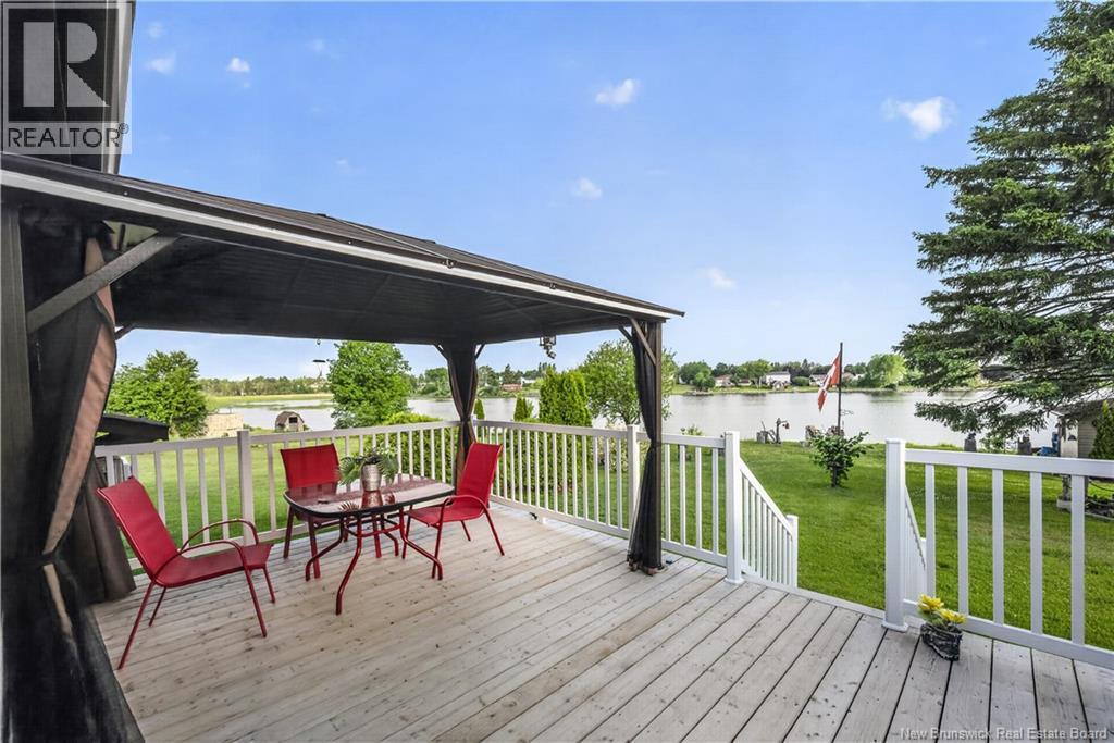 202 Rue Marie, Beresford, New Brunswick  E8K 1P8 - Photo 46 - NB143611