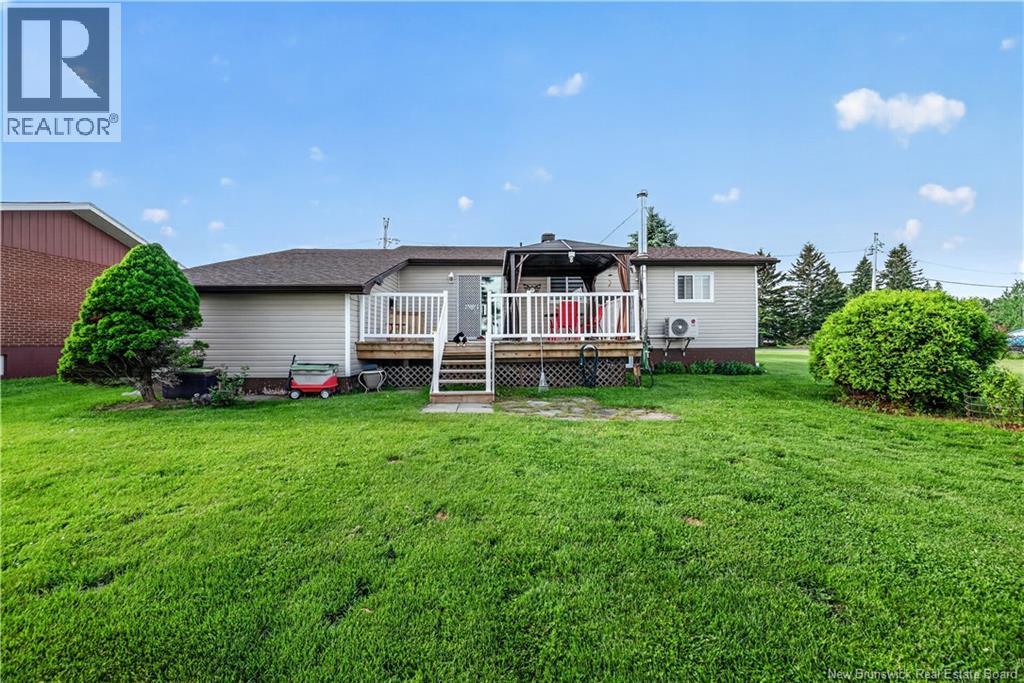 202 Rue Marie, Beresford, New Brunswick  E8K 1P8 - Photo 47 - NB143611