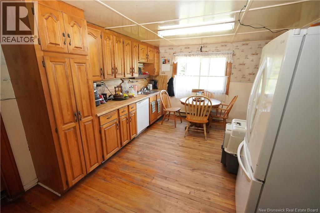 27 King Street, Grand Manan, New Brunswick E5G 2J9 - Photo 7 - NB143655