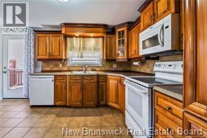 312 Bayview Court, Dieppe, New Brunswick  E1A 7L8 - Photo 3 - NB143092