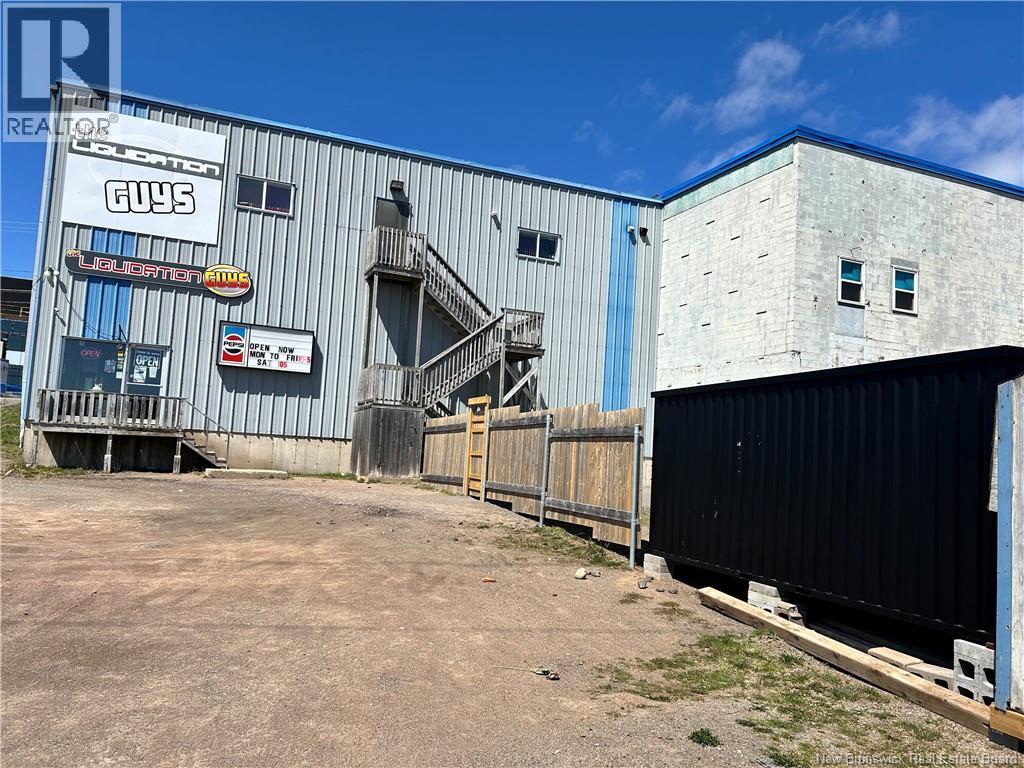 178 Albert Street, Moncton, New Brunswick  E1C 1B2 - Photo 3 - NB143836
