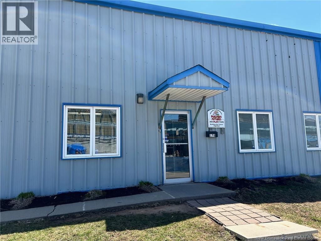 178 Albert Street, Moncton, New Brunswick  E1C 1B2 - Photo 8 - NB143836