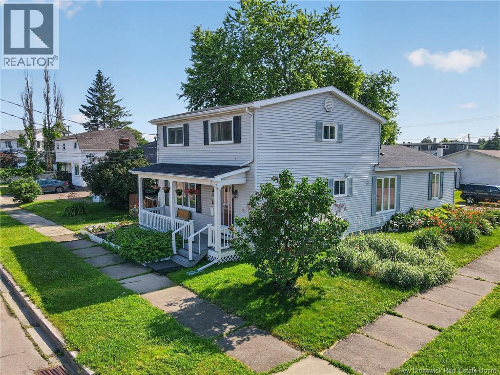 18 Atkinson Avenue, Moncton, New Brunswick  E1C 7S1 - Photo 3 - NB143922