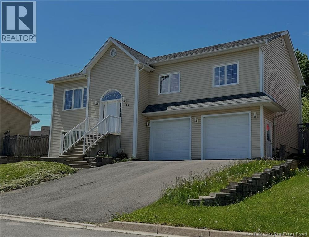 25 Helena Court, Fredericton, New Brunswick