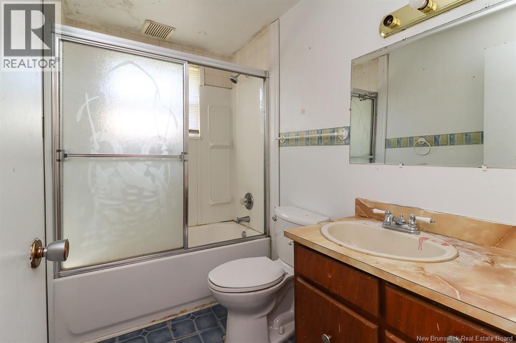 304 Carmarthen Street, Saint John, New Brunswick  E2L 2N9 - Photo 32 - NB143944