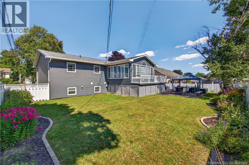 21 Adams Avenue, Miramichi, New Brunswick  E1V 3Y6 - Photo 3 - NB143734