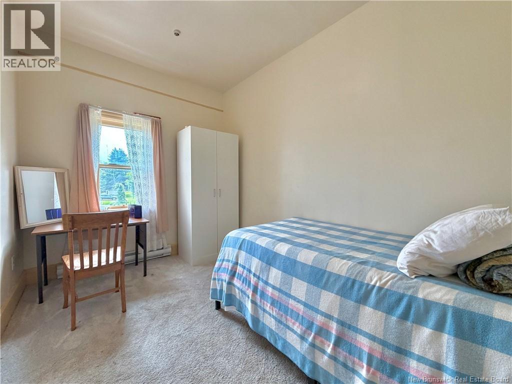 539 Queen St, Bathurst, New Brunswick  E2A 2J8 - Photo 23 - NB143866