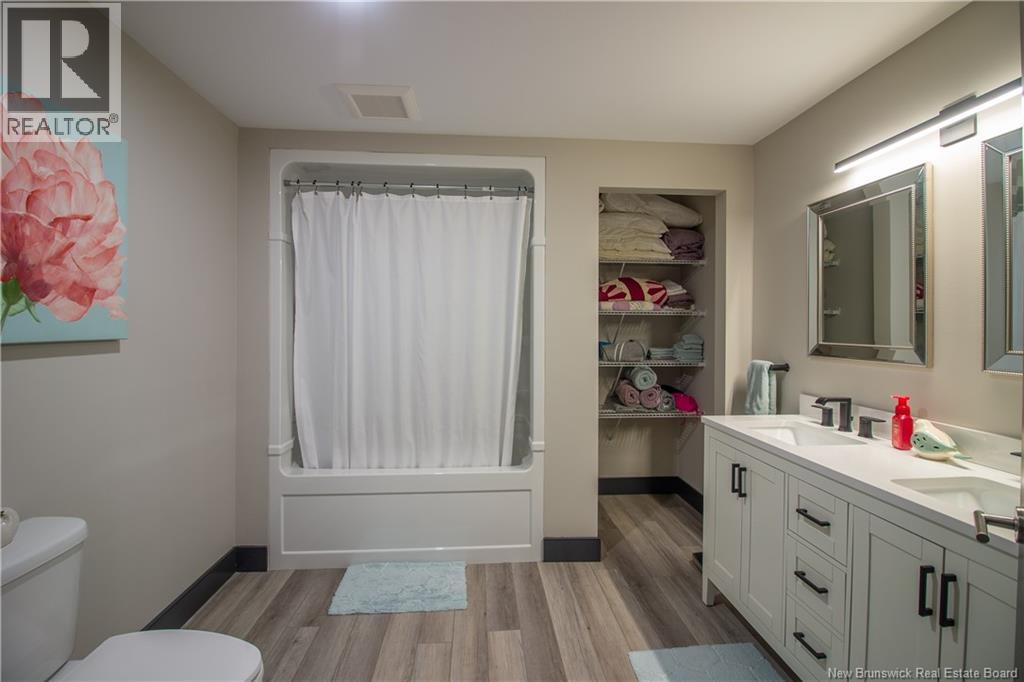 11 Robert Ross Boulevard, Hampton, New Brunswick E5N 0E2 - Photo 35 - NB144044