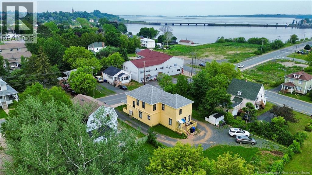 539 Queen St, Bathurst, New Brunswick  E2A 2J8 - Photo 4 - NB144054