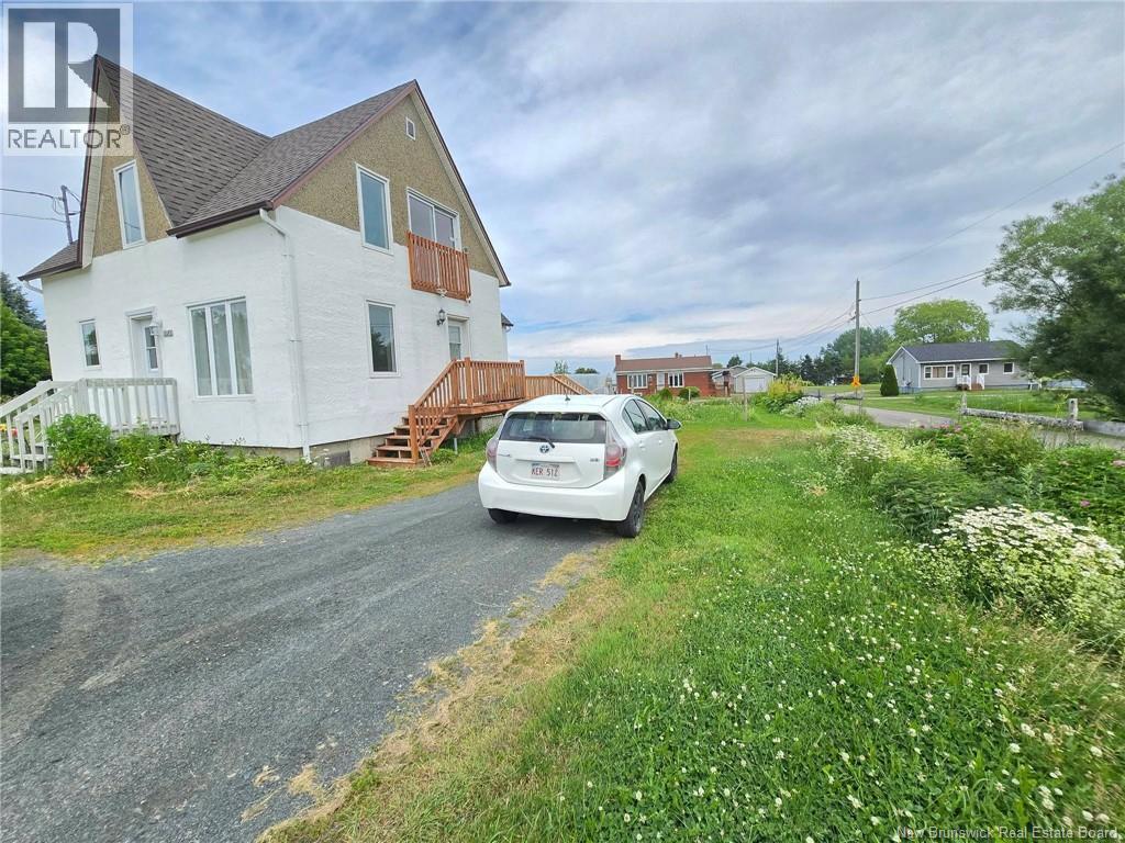 1073 Route 134, Petit-Rocher, New Brunswick  E8J 1B8 - Photo 11 - NB144095