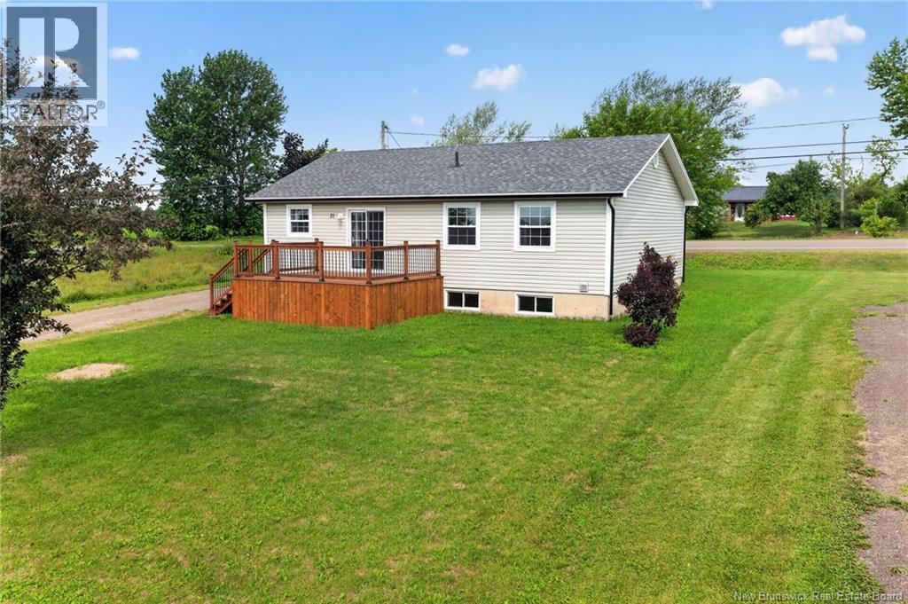 21 Wortman, Salisbury, New Brunswick  E4J 3K9 - Photo 3 - NB144094