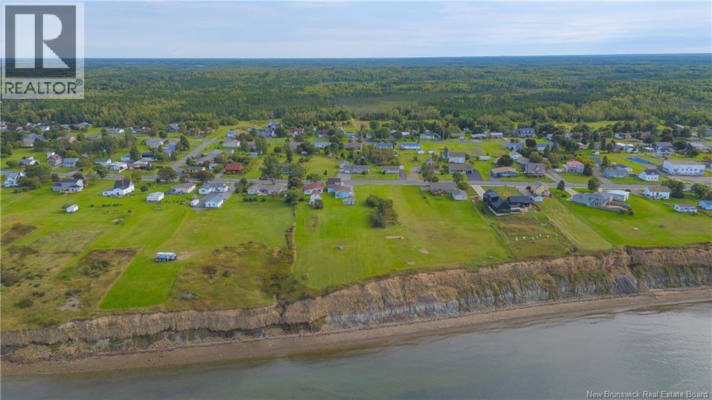 223 Boul St-Pierre E. Boulevard, Caraquet, New Brunswick  E1W 1B1 - Photo 6 - NB144128