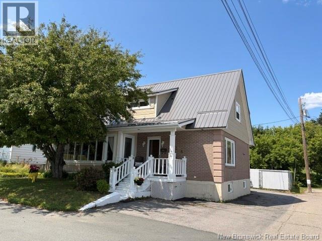 424 Golf Street, Bathurst, New Brunswick