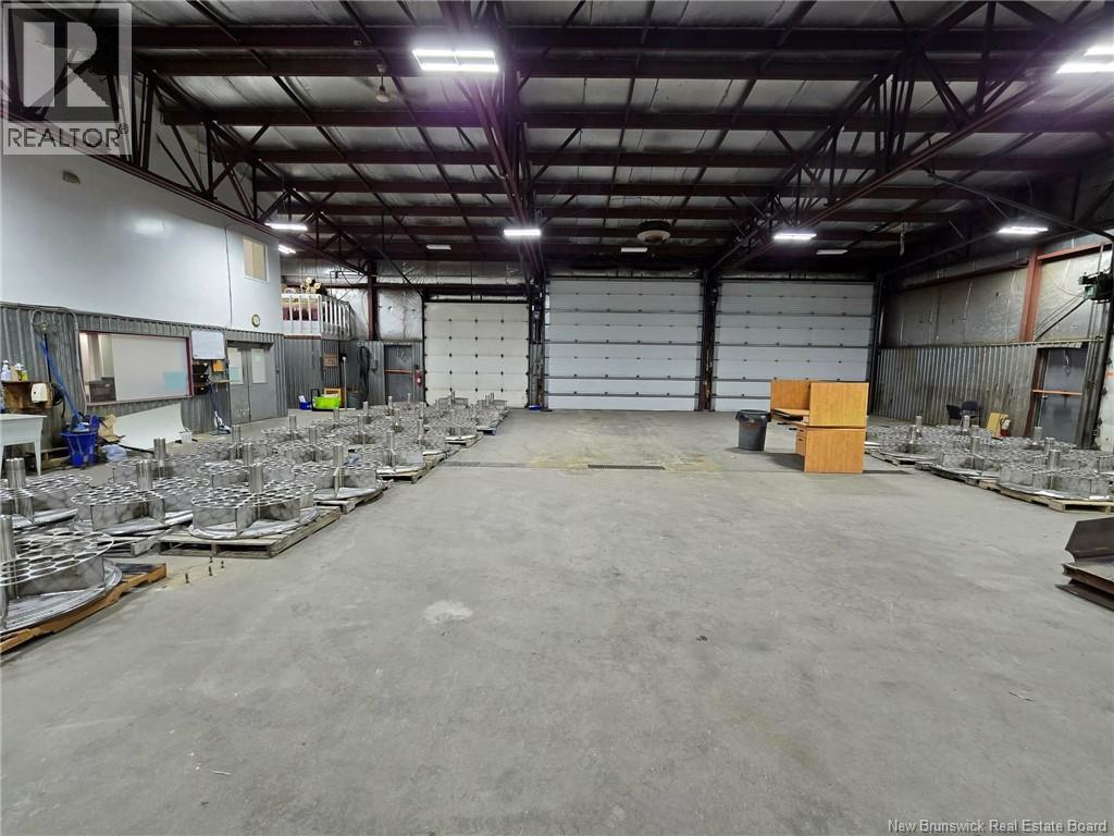 2886 Miramichi Avenue, Bathurst, New Brunswick  E2A 3Z3 - Photo 10 - NB144221