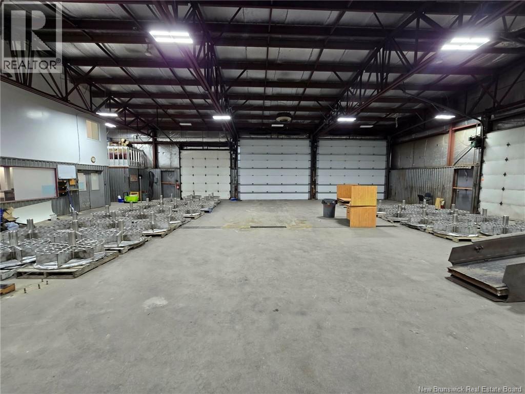 2886 Miramichi Avenue, Bathurst, New Brunswick  E2A 3Z3 - Photo 4 - NB144221