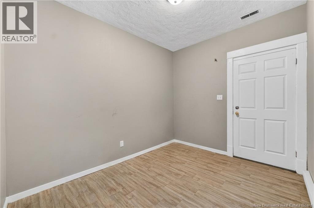 300-304 Mountain Road, Moncton, New Brunswick  E1C 2X8 - Photo 43 - NB143051