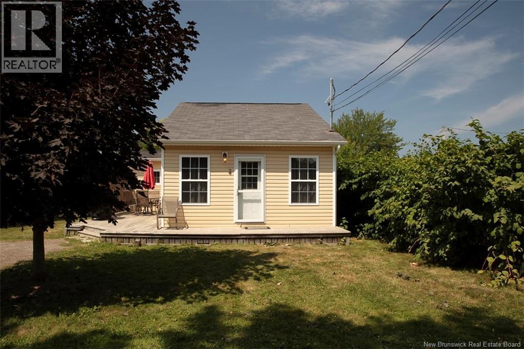 7 Jarvis Street, Pointe-Du-Chêne, New Brunswick