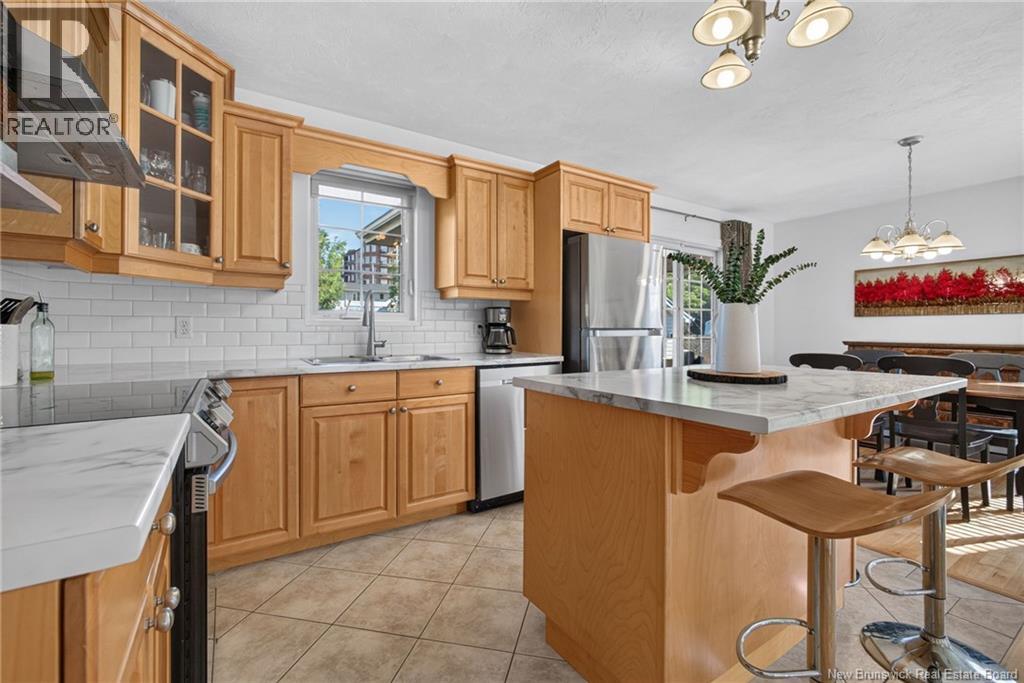 82 Des Bouleaux Crescent, Dieppe, New Brunswick  E1A 7X8 - Photo 12 - NB144051