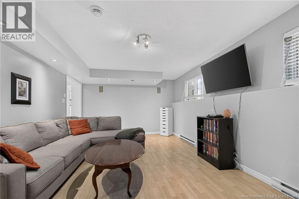 82 Des Bouleaux Crescent, Dieppe, New Brunswick  E1A 7X8 - Photo 39 - NB144051