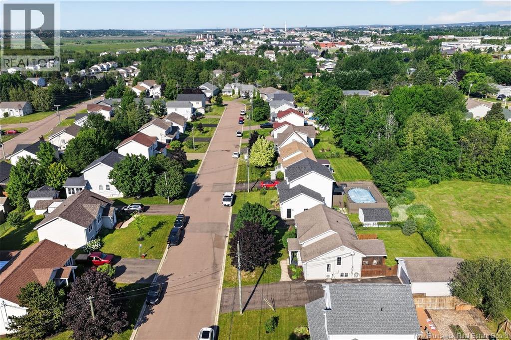 82 Des Bouleaux Crescent, Dieppe, New Brunswick  E1A 7X8 - Photo 48 - NB144051