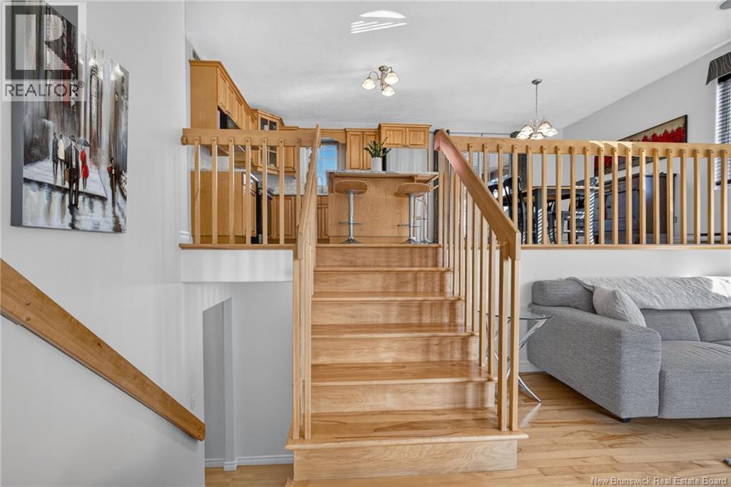 82 Des Bouleaux Crescent, Dieppe, New Brunswick  E1A 7X8 - Photo 9 - NB144051