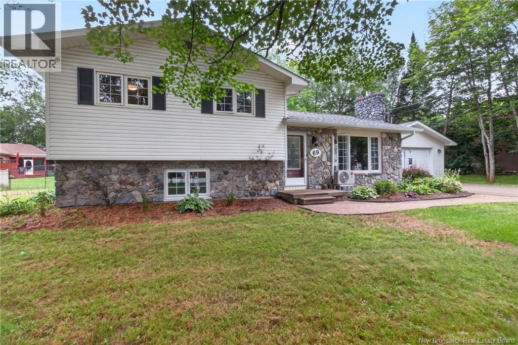 69 Thomas Street, Dieppe, New Brunswick