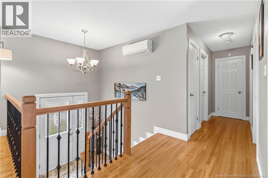 236 Chapelle Street, Dieppe, New Brunswick  E1A 1B2 - Photo 3 - NB144331