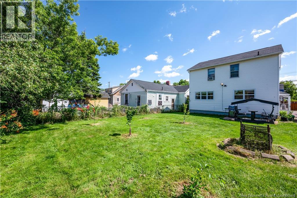98 Maple Street, Moncton, New Brunswick  E1C 6E3 - Photo 7 - NB144360
