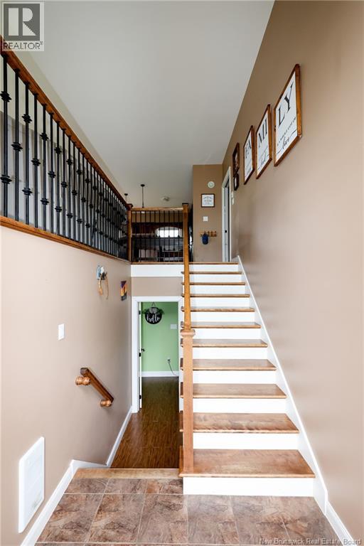 75 Whisperwood Drive, Fredericton, New Brunswick  E3C 0J8 - Photo 2 - NB144295
