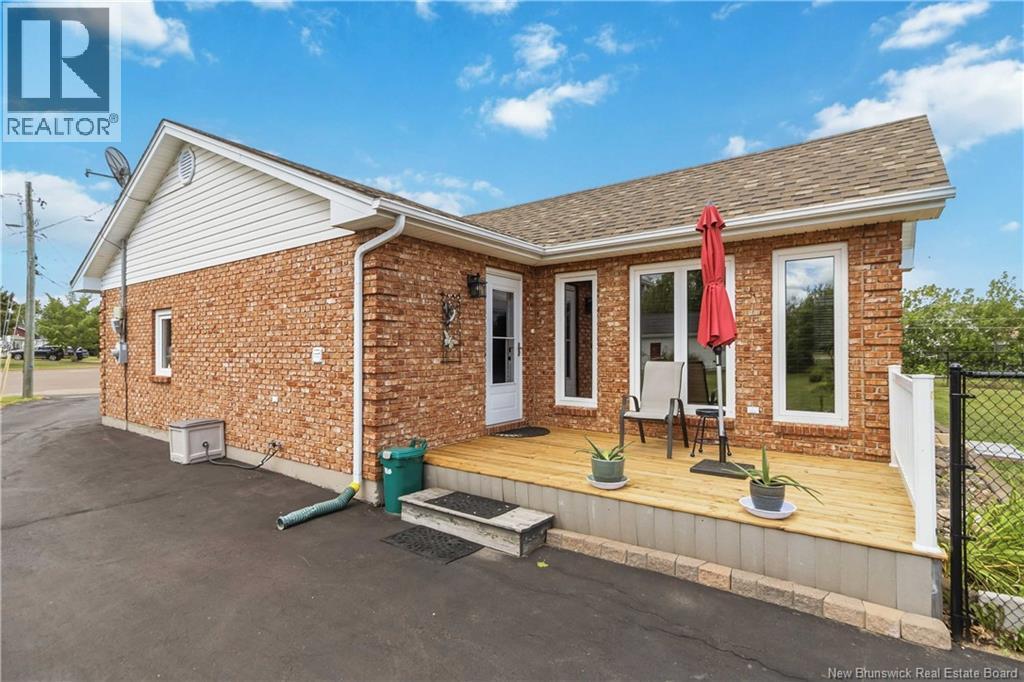 1 Acton Court, Moncton, New Brunswick  E1G 2K3 - Photo 4 - NB144426
