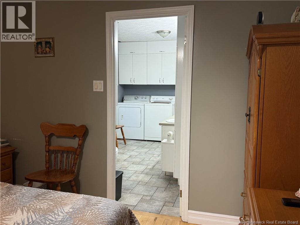 466 Main Street, Grand-Sault/grand Falls, New Brunswick  E3Z 2W3 - Photo 18 - NB144469