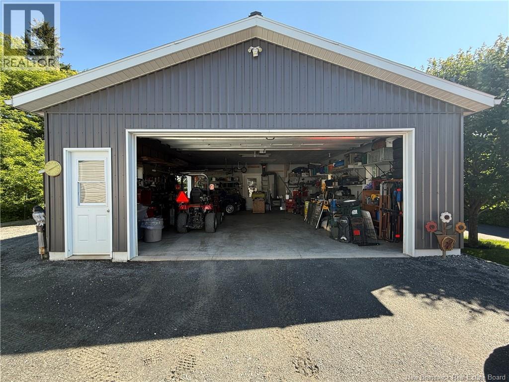466 Main Street, Grand-Sault/grand Falls, New Brunswick  E3Z 2W3 - Photo 33 - NB144469