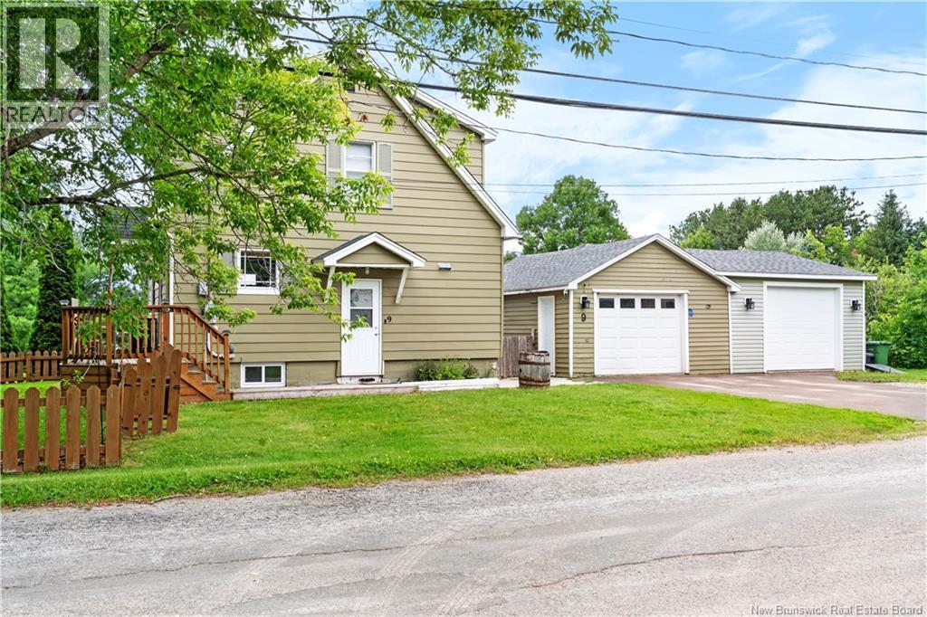 9 Academy Lane, Petitcodiac, New Brunswick  E4Z 4C2 - Photo 36 - NB144456