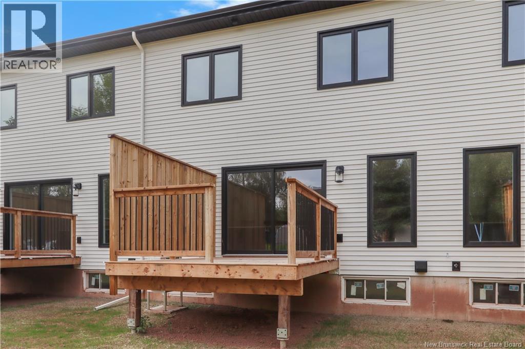 18 Vision Court, Dieppe, New Brunswick  E1K 0A8 - Photo 32 - NB143721