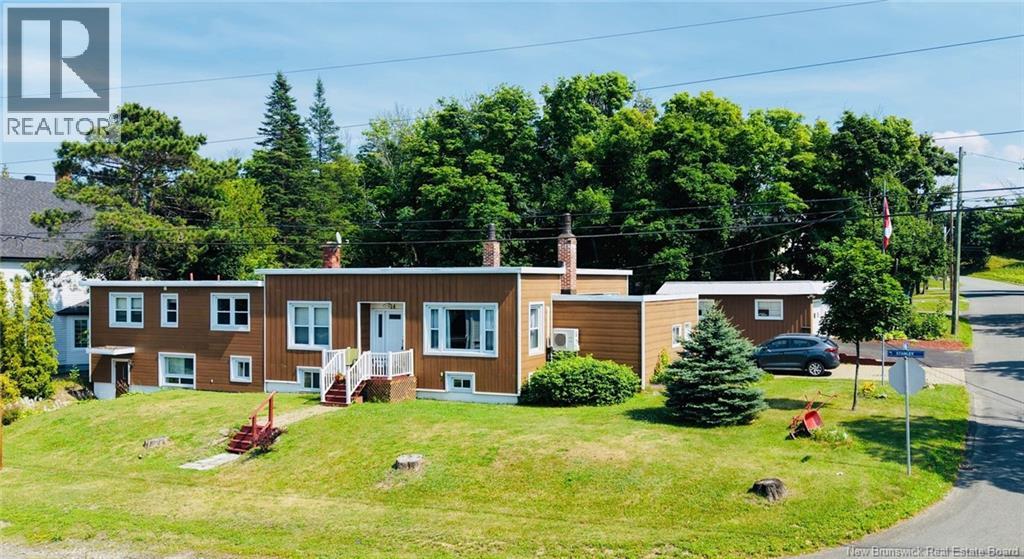 14 Stanley Street, Campbellton, New Brunswick