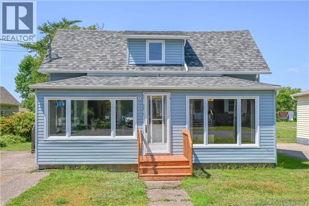 119 Degrâce Street, Shippagan, New Brunswick